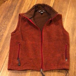 Eastern Mountain Sports EMS maroon fleece vest small vintage